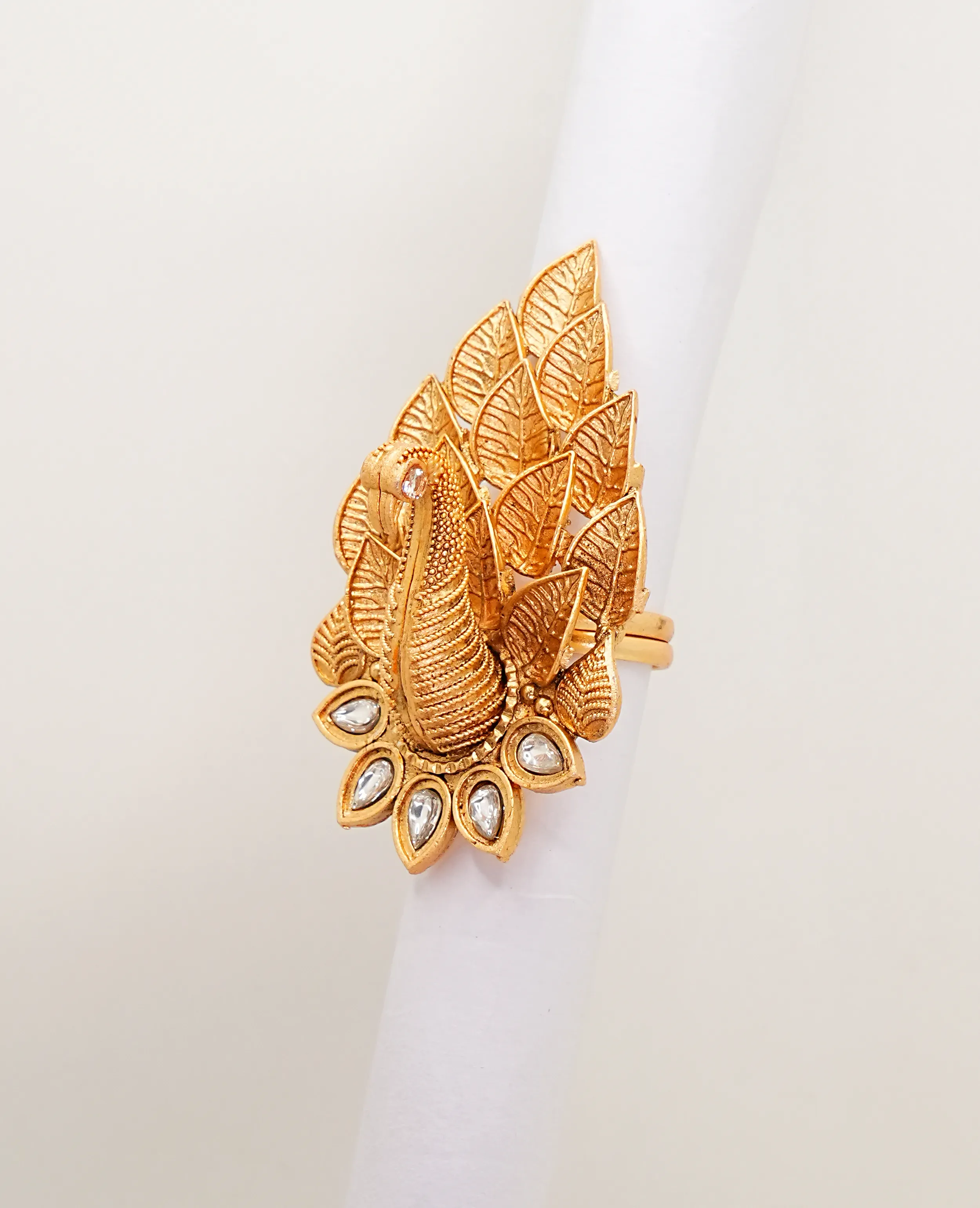 Gram Peacock-Inspired Finger Ring - 18K Gold Plated Elegance