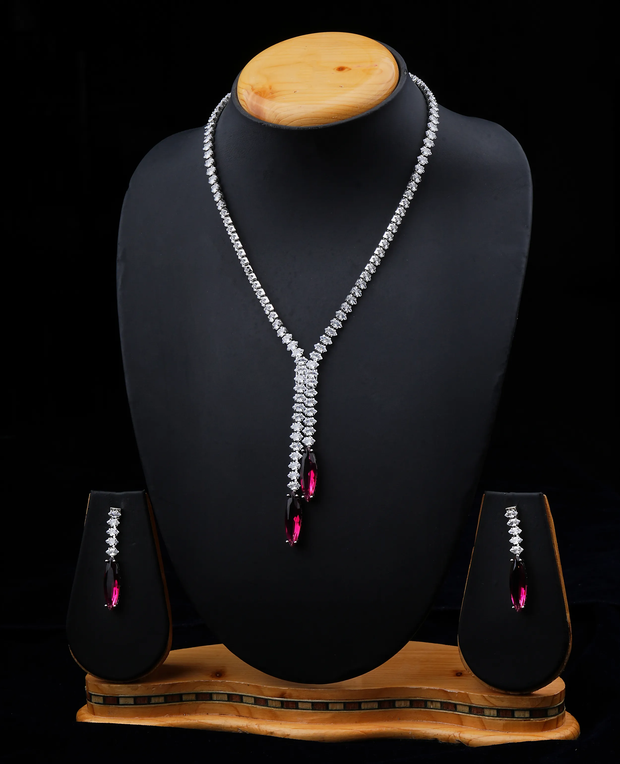 Ruby Radiance Designer AD Necklace Set - Modern Glamour in Silver