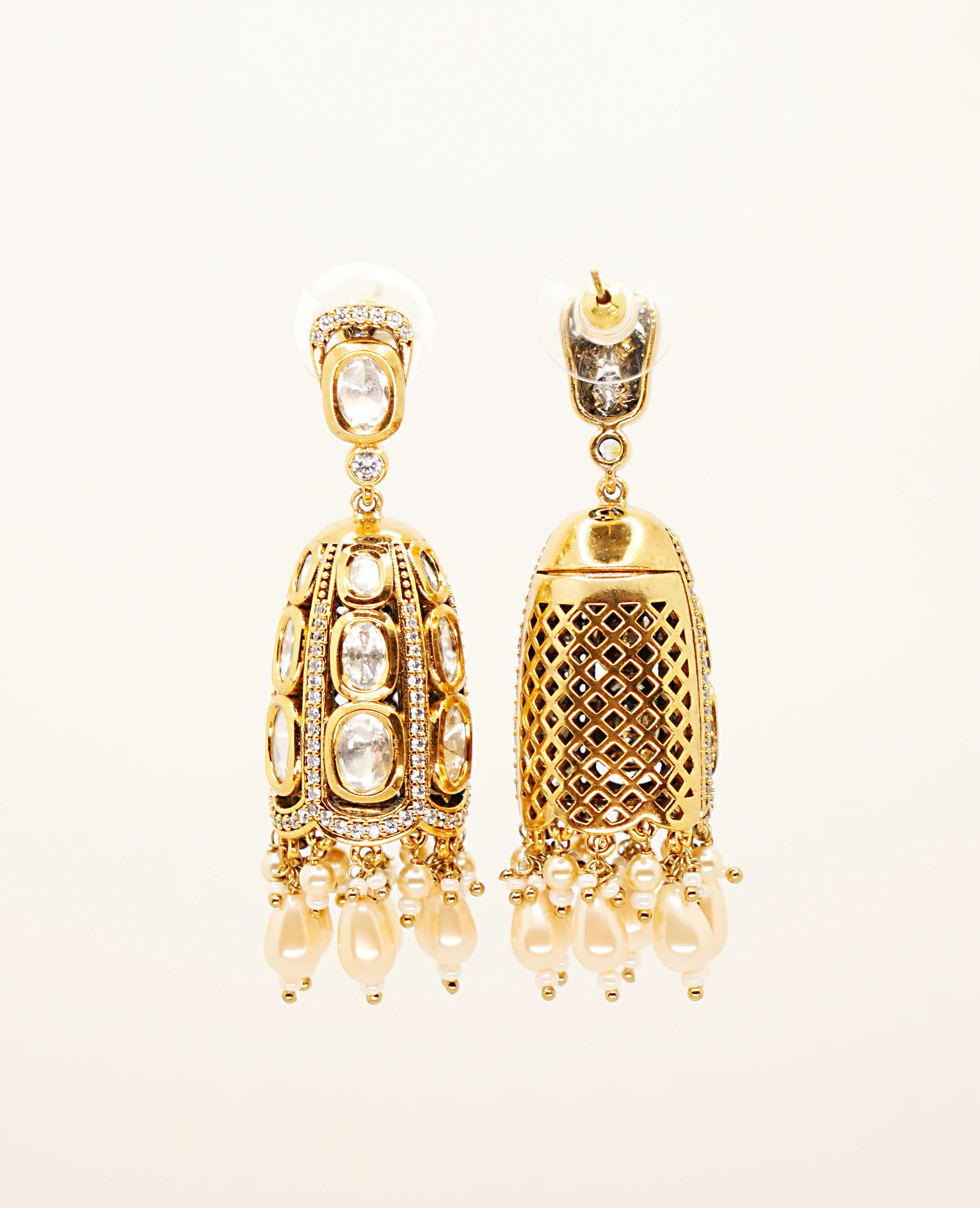 Parab Kundan Jhumka – Embrace Subtle Royalty