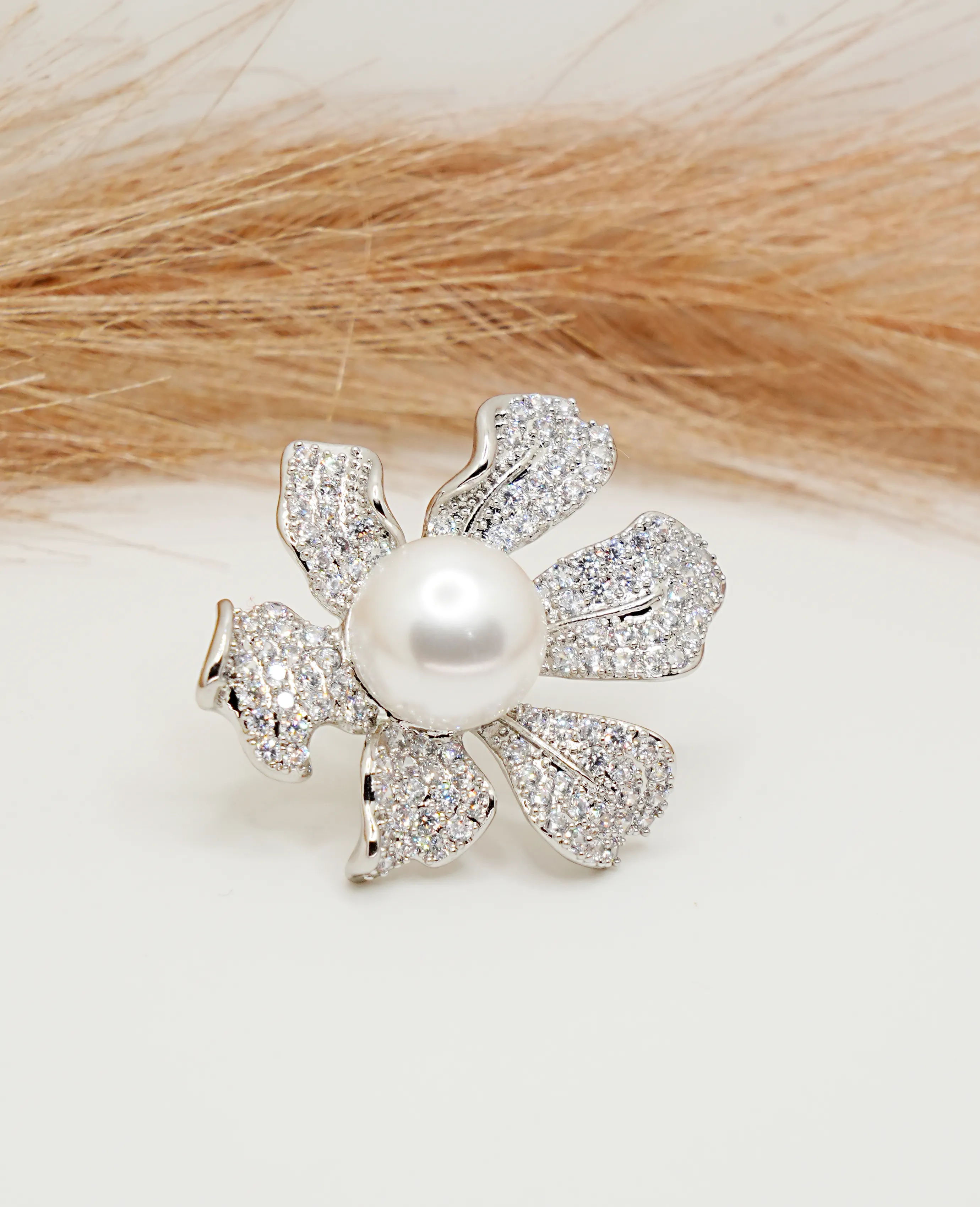 AD Pearl Flower-Shaped Earrings